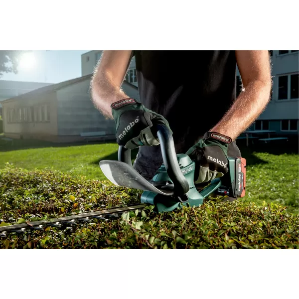 Aku nůžky na živý plot AHS 18-55 V Metabo 600463850