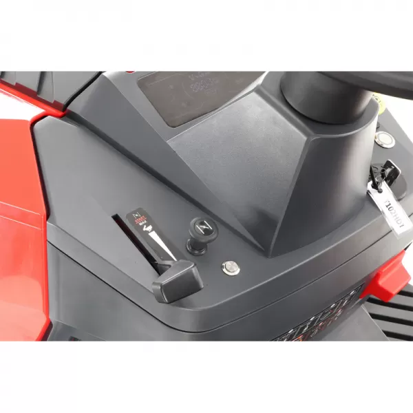 Zahradní traktor VeGA T102HDT
