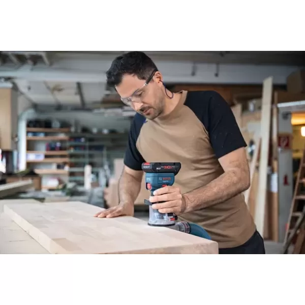 Aku ohraňovací frézka L-BOXX 238 18V Bosch GKF 18V-8 06016C2003