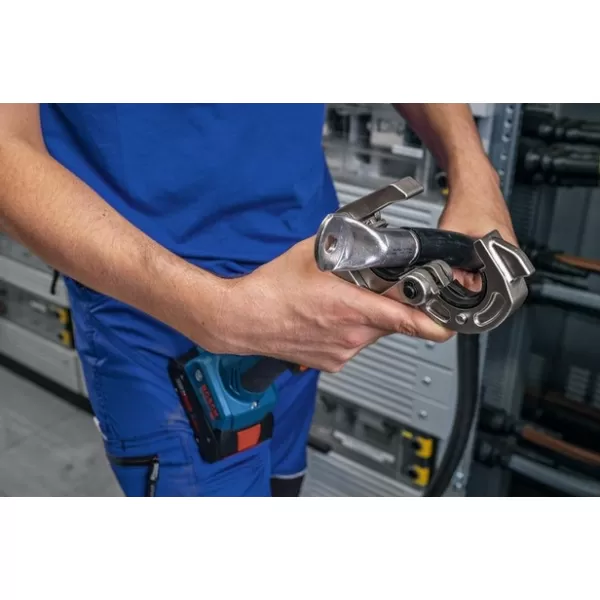 Aku hydraulické lisovací kleště 18V bez aku Bosch GPH 18V-60 06019P0100