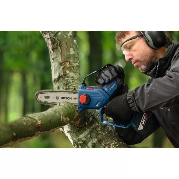 Aku řetězová pila 18V bez aku GKE 18V-20 Bosch 06008D7100