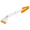Škrabka na led se smetáčkem do auta SnowXpert™ Fiskars 143062