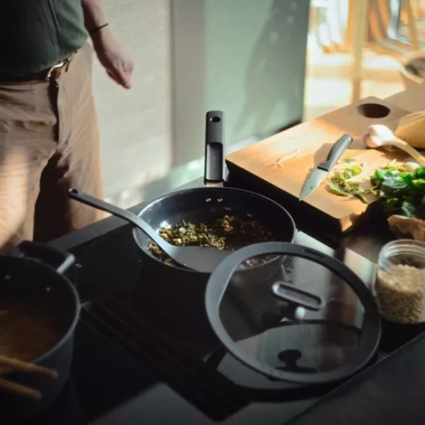 Hard Face Rendlík s nepřilnavým povrchem 26 cm Fiskars 1075529