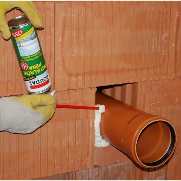 Instalační pěna SOUDAL 750ml