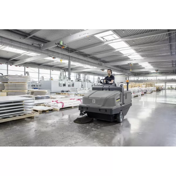 Zametací stroj s odsáváním KM 120/250 R Bp Classic Kärcher 1.186-002.0