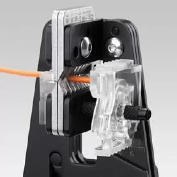 Přesné odizolovací kleště s tvarovými noži Knipex 12 12 10