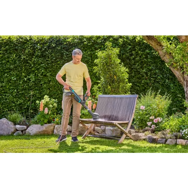 Aku multi čistič 18V bez aku AquaBrush Compact 02/18V P4A Solo Gardena 14840-55