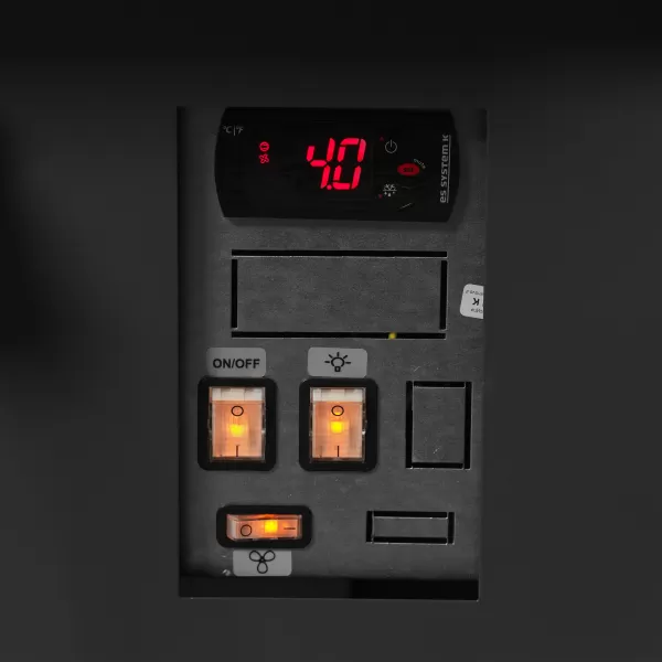 Ventilovaný obslužný pult Tefcold SOCB18782A