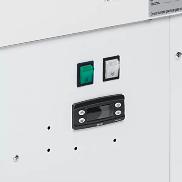 Ventilovaný distributor kopečkové zmrzliny Isa FIJI 4