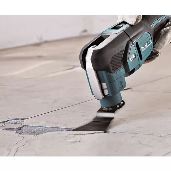 Aku MultiTool s príslušenstvom 18V/2x5,0Ah Makita DTM53RTJX1