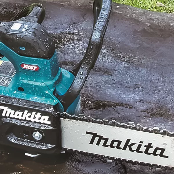 Aku reťazová píla 250 mm Li-ion XGT 40V, bez aku Makita UC031GZ