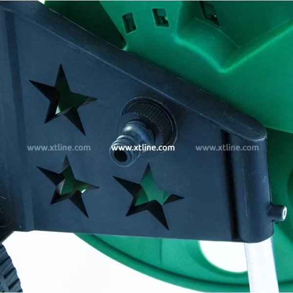 Naviják na hadici 1/2" 60m pojízdný Xtline SB5233A