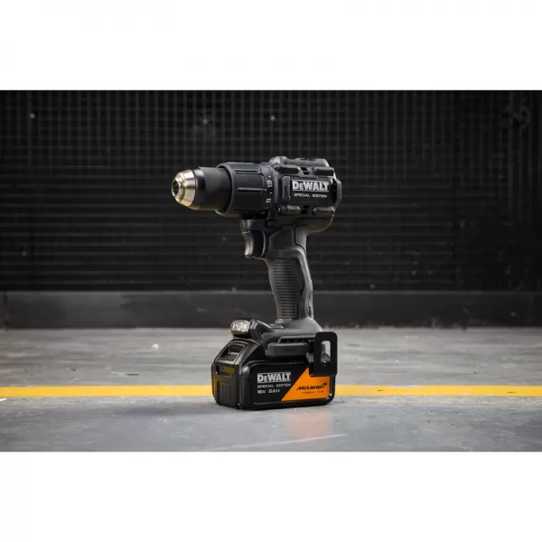 Aku príklepová vŕtačka 18V/1x5,0Ah McLaren DeWALT DCD86MP1T