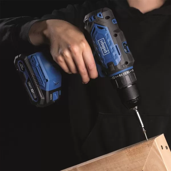Aku vrtací šroubovák IXES 20V/2,0Ah/2,4A Scheppach C-DD45-X-SET S