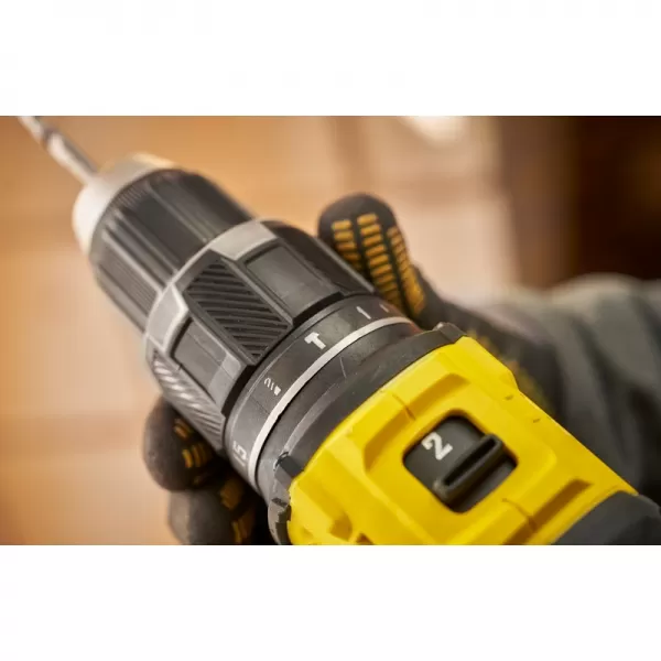 Bezuhlíková aku vrtačka s příklepem 18V/2x2,0Ah STANLEY FATMAX V20 SFMCD716D2T