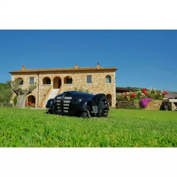 Robotická travní sekačka ZCS TECH L25i