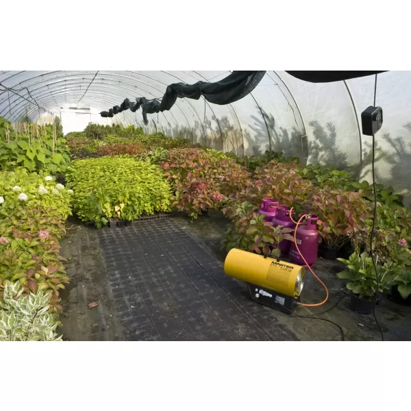 Plynový ohrievač Master BLP 33 ET