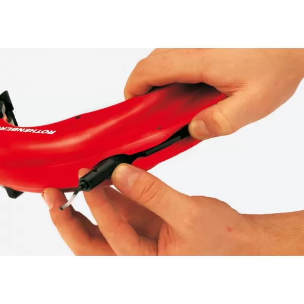 Odřezávač plastových trubek teleskopický ROTHENBERGER TUBE CUTTER 168 Automatik PL