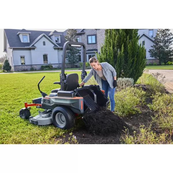 Zahradní traktor CRAMER Maximus ZRT 82ZT122