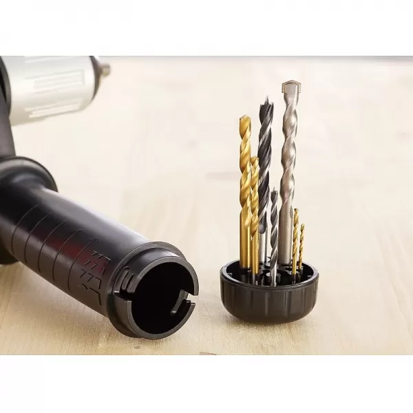 Příklepová vrtačka Black&Decker BEH850