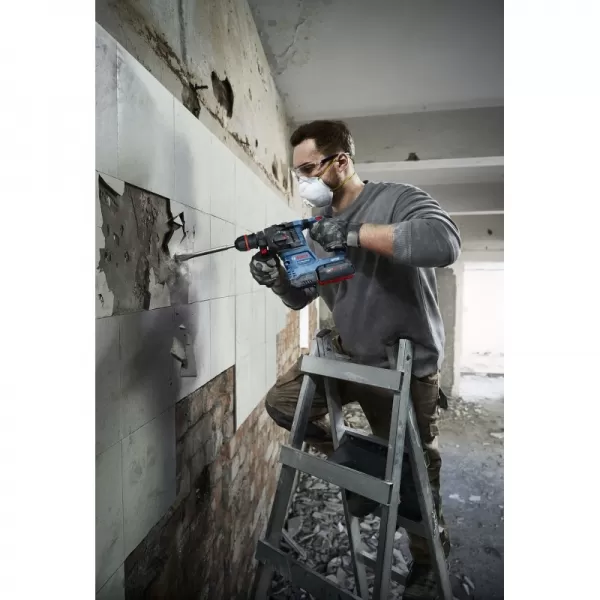 Aku vrtací kladivo SDS-Plus 18V/2x4,0 Ah Bosch GBH 18V-22 X 0611924101