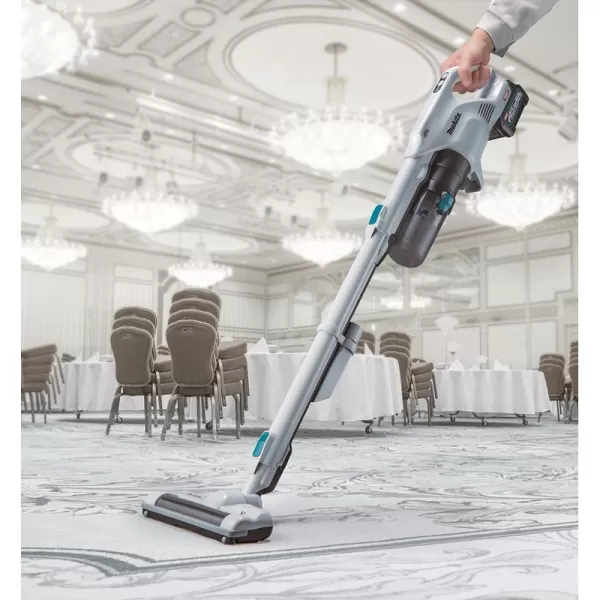 Aku vysavač s cyklónovou filtrací a elektrickým kartáčem Li-ion XGT 40V bez aku Makita CL004GZ