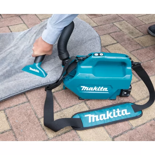 Aku vysavač Li-ion 12V CXT bez aku Makita CL121DZ