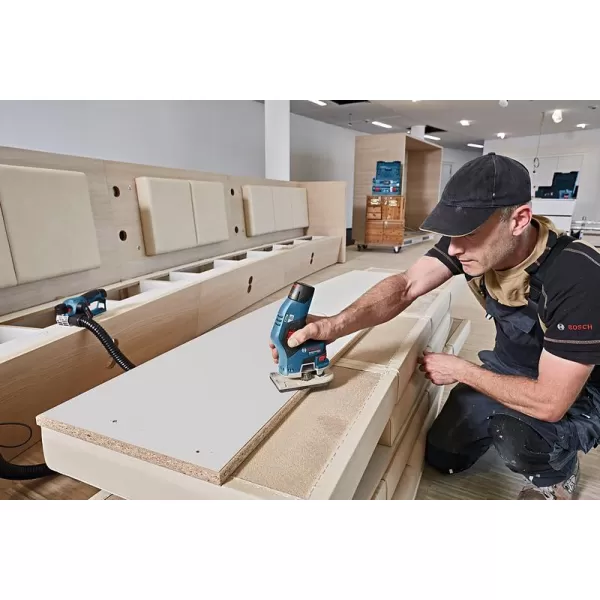 Ohraňovací frézka 2x3,0Ah Bosch GKF 12V-8 0.601.6B0.000