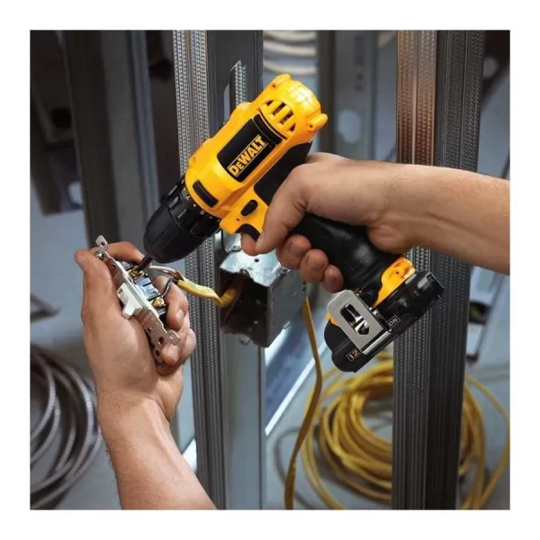 Aku vrtačka / šroubovák 12V 2x2,0 Ah DeWALT DCD710D2