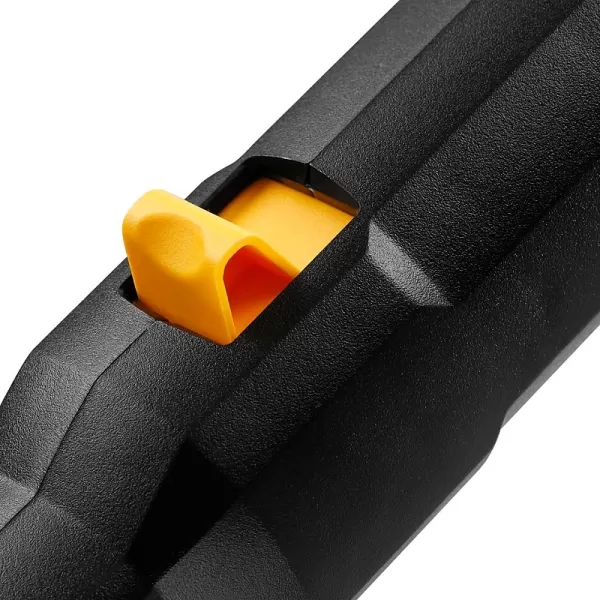 Aku plotostřih s dlouhou rukojetí 18V bez aku DeWALT DCMPH566N