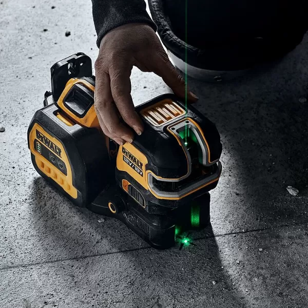 Aku zelený křížový laser s pěti body 18V/12V bez aku DeWALT DCE825NG18