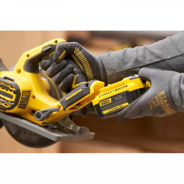 Aku okružní pila 18V/1x4,0Ah STANLEY FATMAX V20 SFMCS551M1T