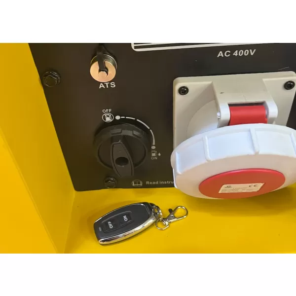 Benzínová třífázová elektrocentrála DeWALT DXGNP1103E