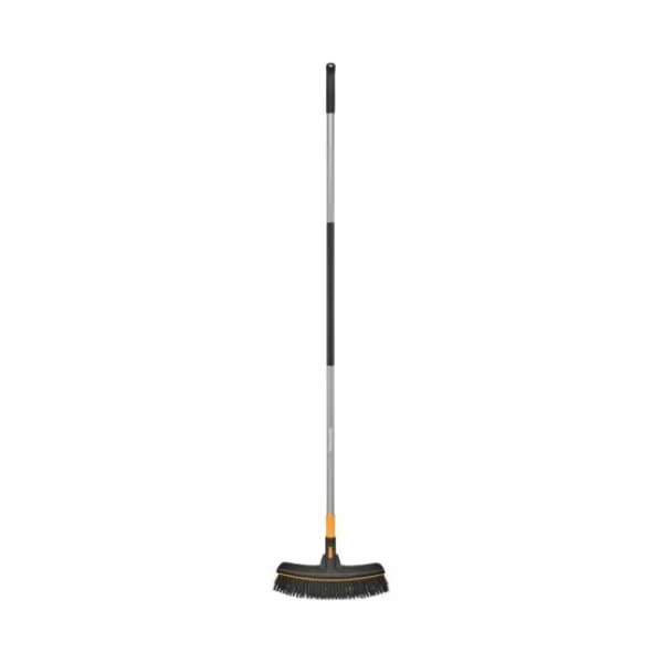 Ergonomic koště Fiskars 1077115