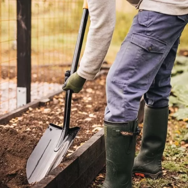 Rýľ Pevná špicatá XL čepeľ Fiskars 1067516