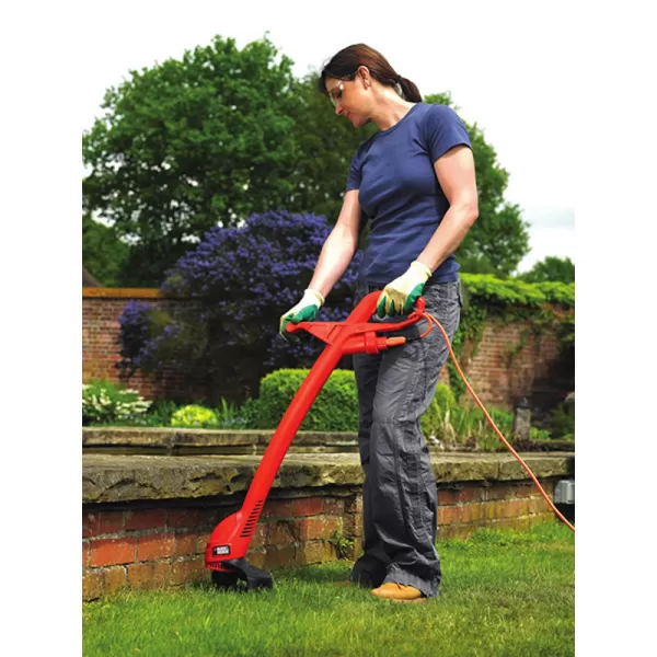 Strunová sekačka Black&Decker GL360
