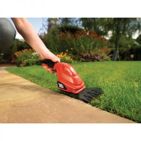 Aku nůžky na trávu 3,6V/1,1Ah Li-Ion Black&Decker GSL200