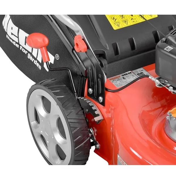 Motorová sekačka s pojezdem HECHT 546 SX