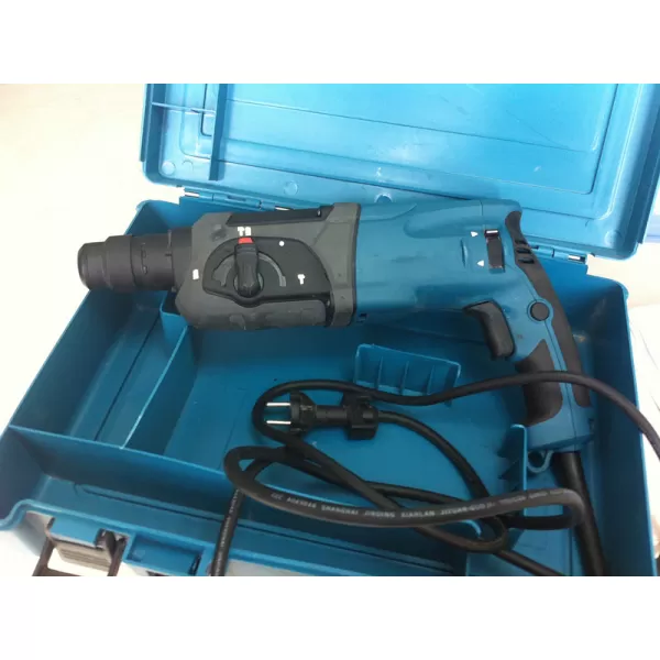 Príklepová vŕtačka Makita HR2470T