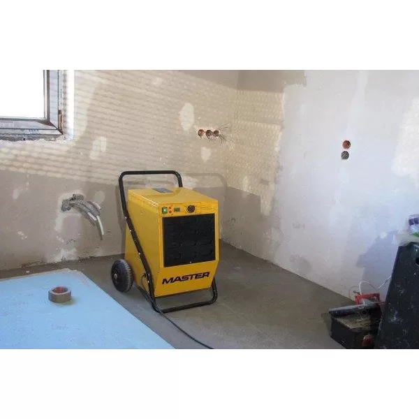 Profesionální odvlhčovač vzduchu Master DH 44