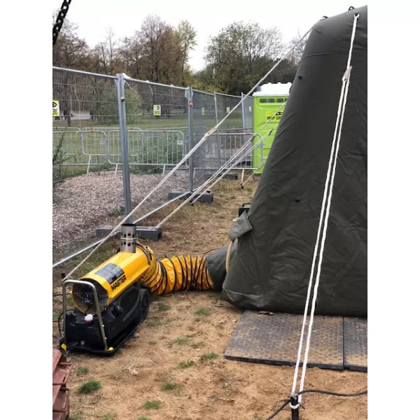 Mobilný naftový ohrievač Master BV 77 E