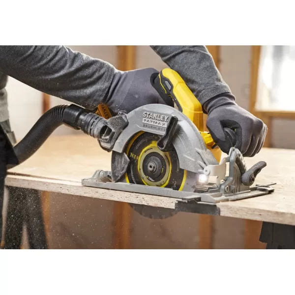 Aku okružní pila 18V/1x4,0Ah STANLEY FATMAX V20 SFMCS551M1T