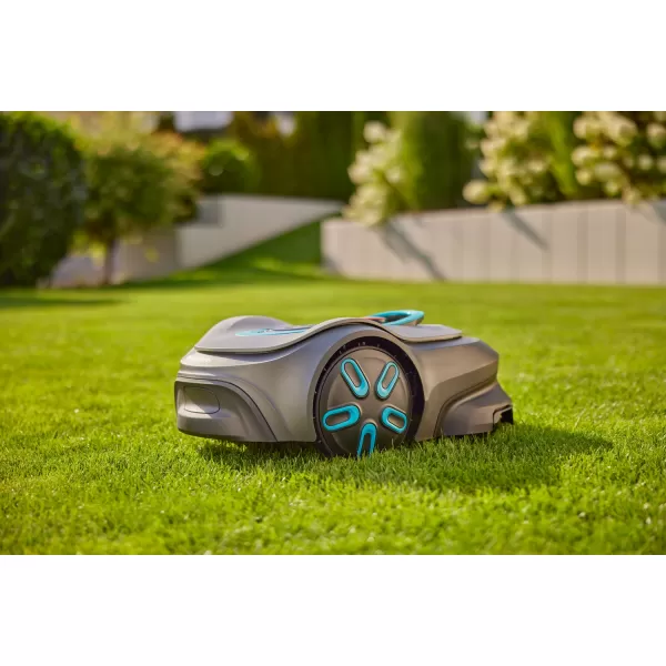 Robotická sekačka Smart SILENO Max 1500 m2 Gardena 19903-32