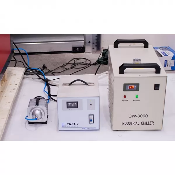 Gravírovací a řezací CO2 laser Numco E 6090 LA100004