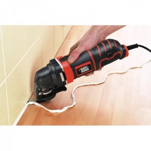 Oscilační nářadí Black&Decker MT300KA