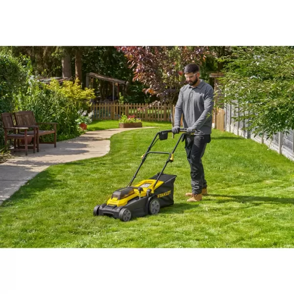Aku sekačka na trávu V20 2x18V 2x4,0Ah Stanley SCMWP3701M2