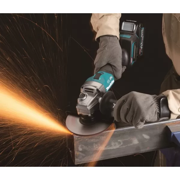 Aku úhlová bruska 150mm Li-ion XGT 40V bez aku Makita GA035GZ