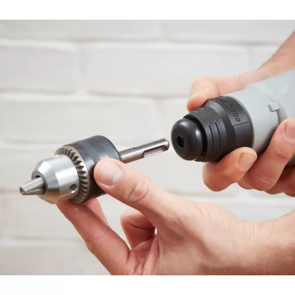 Kombinované kladivo 800W 2,2J v kufru Black&Decker BEHS02K