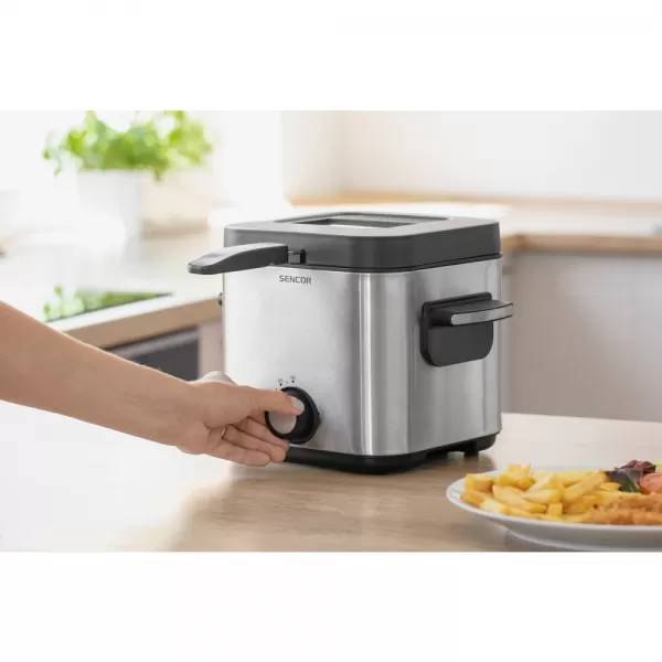 Fritéza SENCOR SFR 6200SS