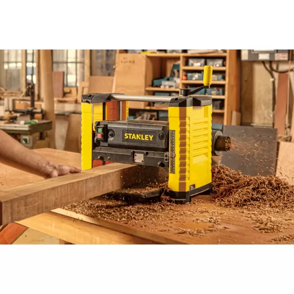 Protahovačka 1800W Stanley STP18